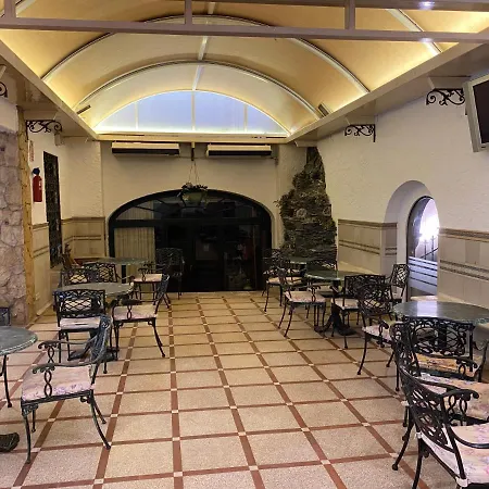 Hotel Vila Calella 3* Calella