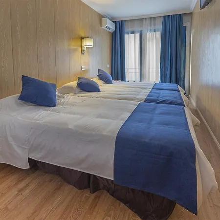 Hotel Vila Calella 3*