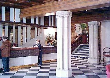 Hotel Vila Calella 3* Καλέλα