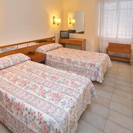 호텔 Hotel Vila Calella 칼레라