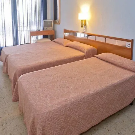 Hotel Vila Calella Καλέλα