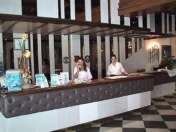 Отель Hotel Vila Calella Калелья