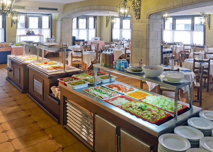 Отель Hotel Vila Calella Калелья