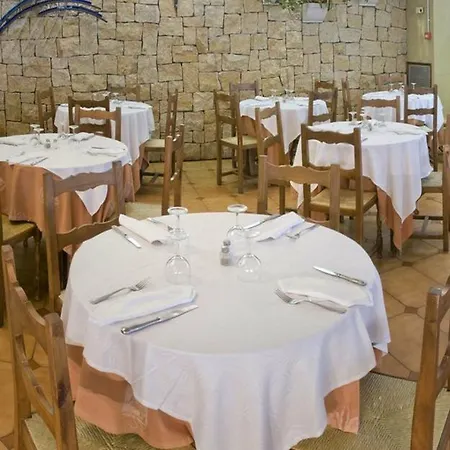 Hotel Vila Calella Otel
