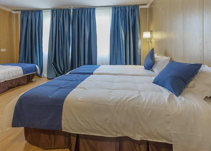 Hotel Vila Calella فندق كاليليا