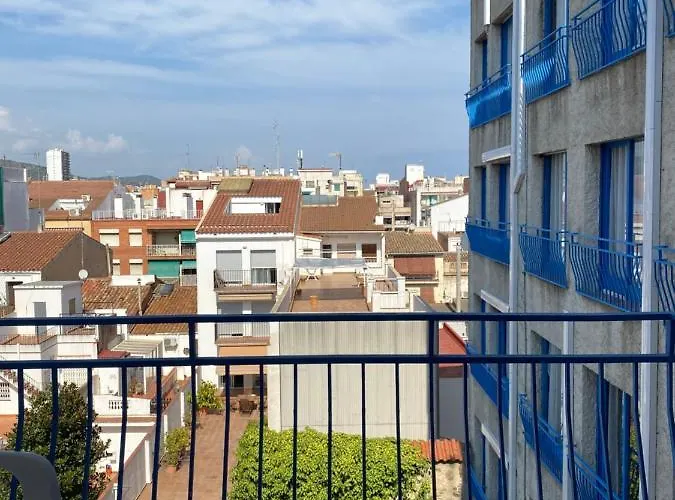 Hotel Vila Calella 3*