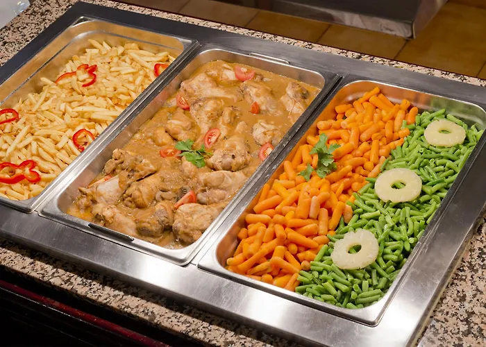 فندق Hotel Vila Calella 3*