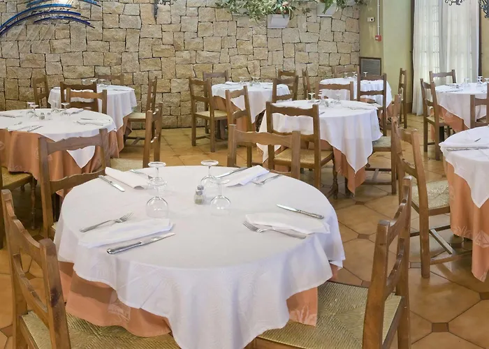 Hotel Vila Calella فندق