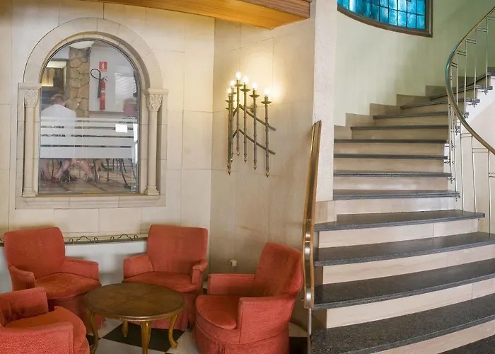 Hotel Vila Calella 3*